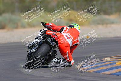 media/Sep-25-2023-Moto Forza (Mon) [[81ffa65e0a]]/B-C Group/Session 4 (Turn 2 Backside)/